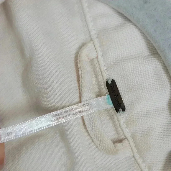 Free People Rumors Denim Jacket in Ivory Size Small OB933373 - Picture 13 of 15